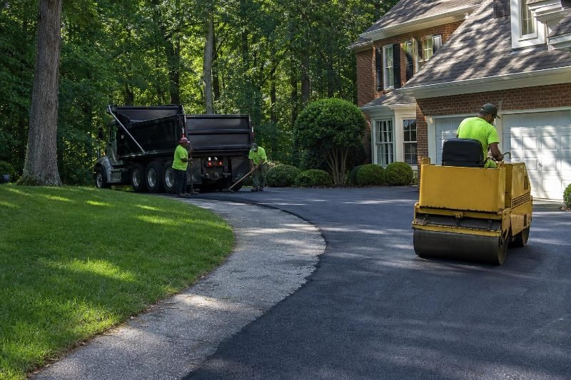 Asphalt Resurfacing in RIchmond